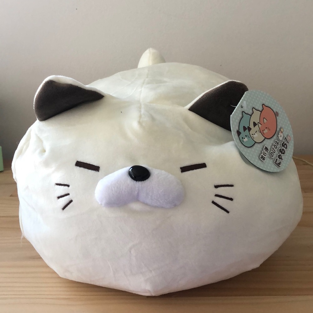 Japanese White Cat Plushie Pillow